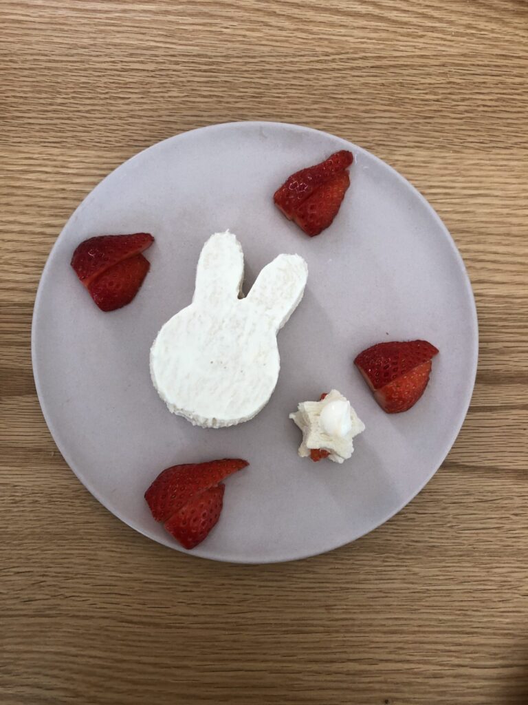 スマッシュケーキをナッペする